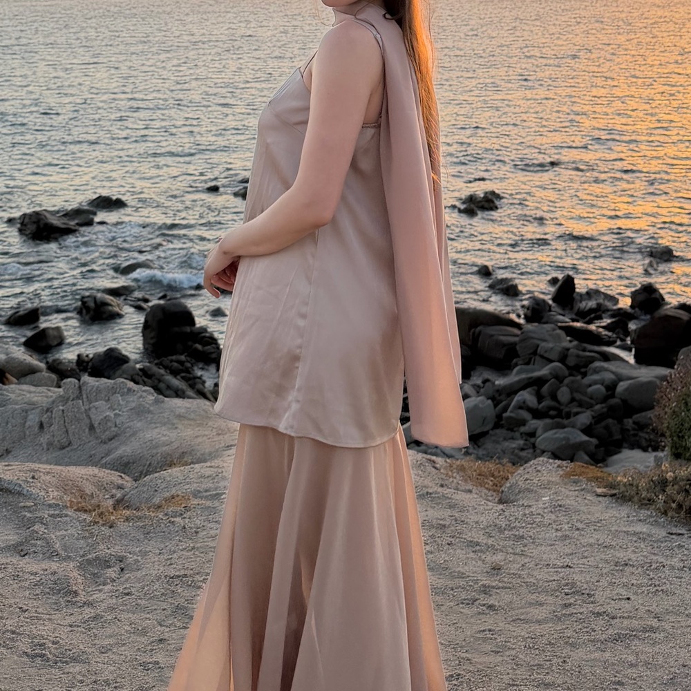 Elegant beige Sleeveless Dress